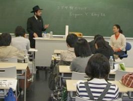 Распространение 7 заповедей в Токийском университете