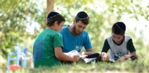Еврейское воспитание: чем раньше, тем лучше
