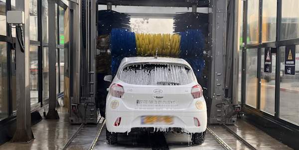 Автомобиль на Песах