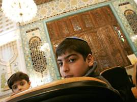 Спасение еврейских детей из Ирана